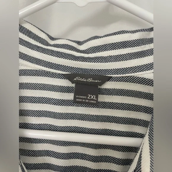 Eddie Bauer Halcyon Tie-Front Shirt Striped Print - Picture 3 of 5